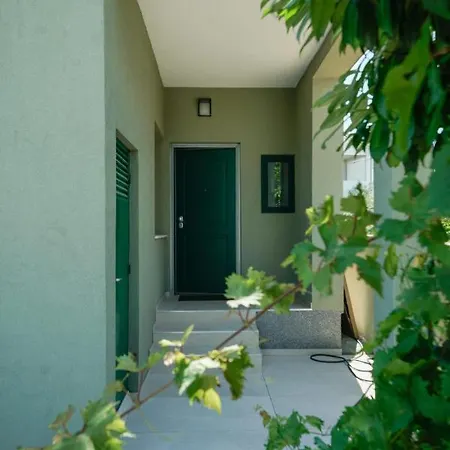 아파트 Pina Tourist *