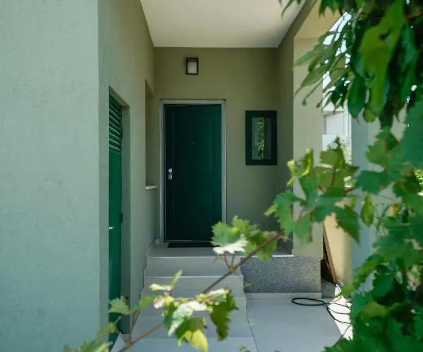 Apartament Pina Tourist *